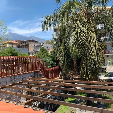 Casa Dell'etna * Santa Venerina